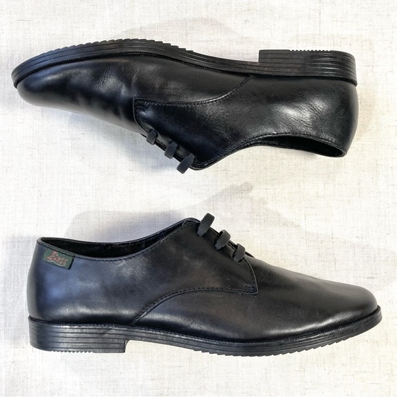 G.H. Bass & Co. Shoes - G.H. Bass & Co. Vintage Black Oxford Flats